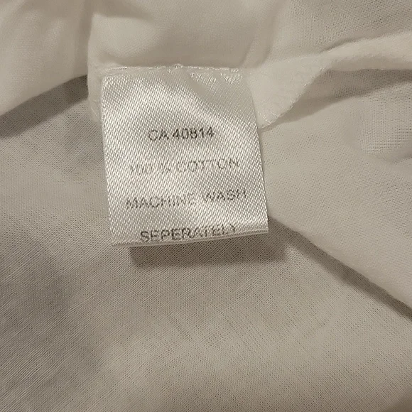 Beautiful Nightgown - Picture 3 of 4